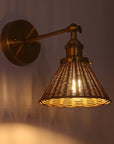 Traditional 1-Light Golden Wall Light - ParrotUncle
