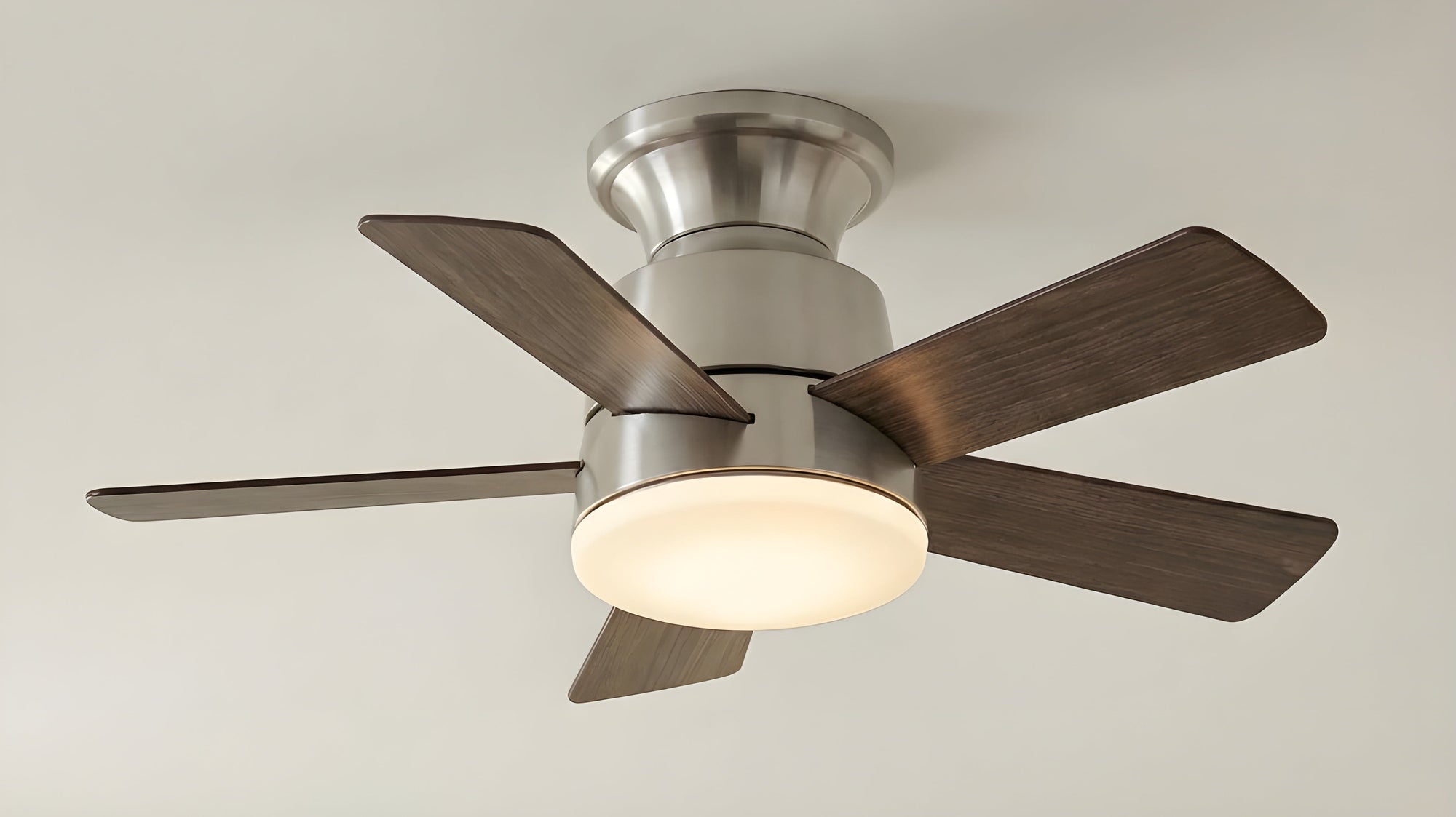 How to Choose a Flush Mount Ceiling Fan for a Kids Bedroom