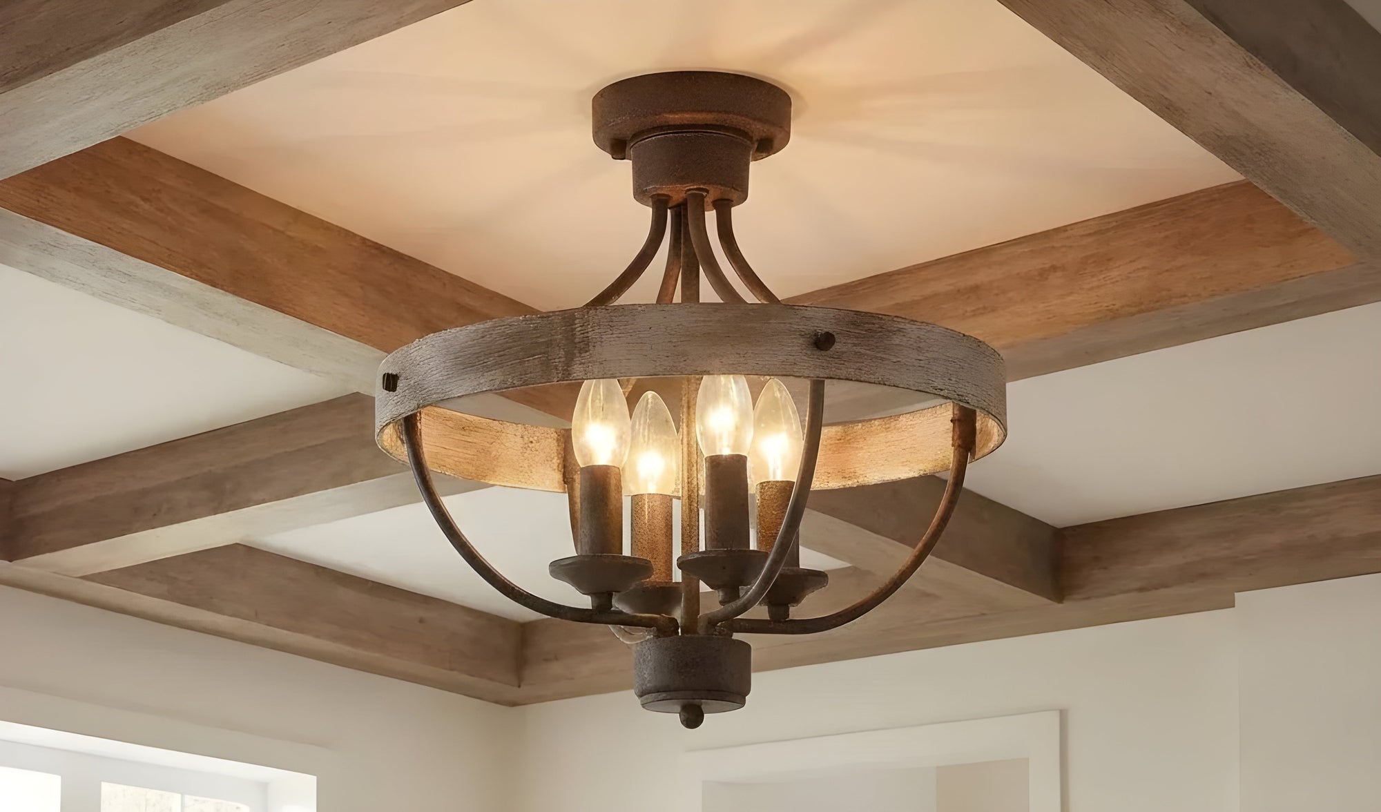 Is Wood or Rattan Better for Farmhouse Lighting? - IPLUS Lighting