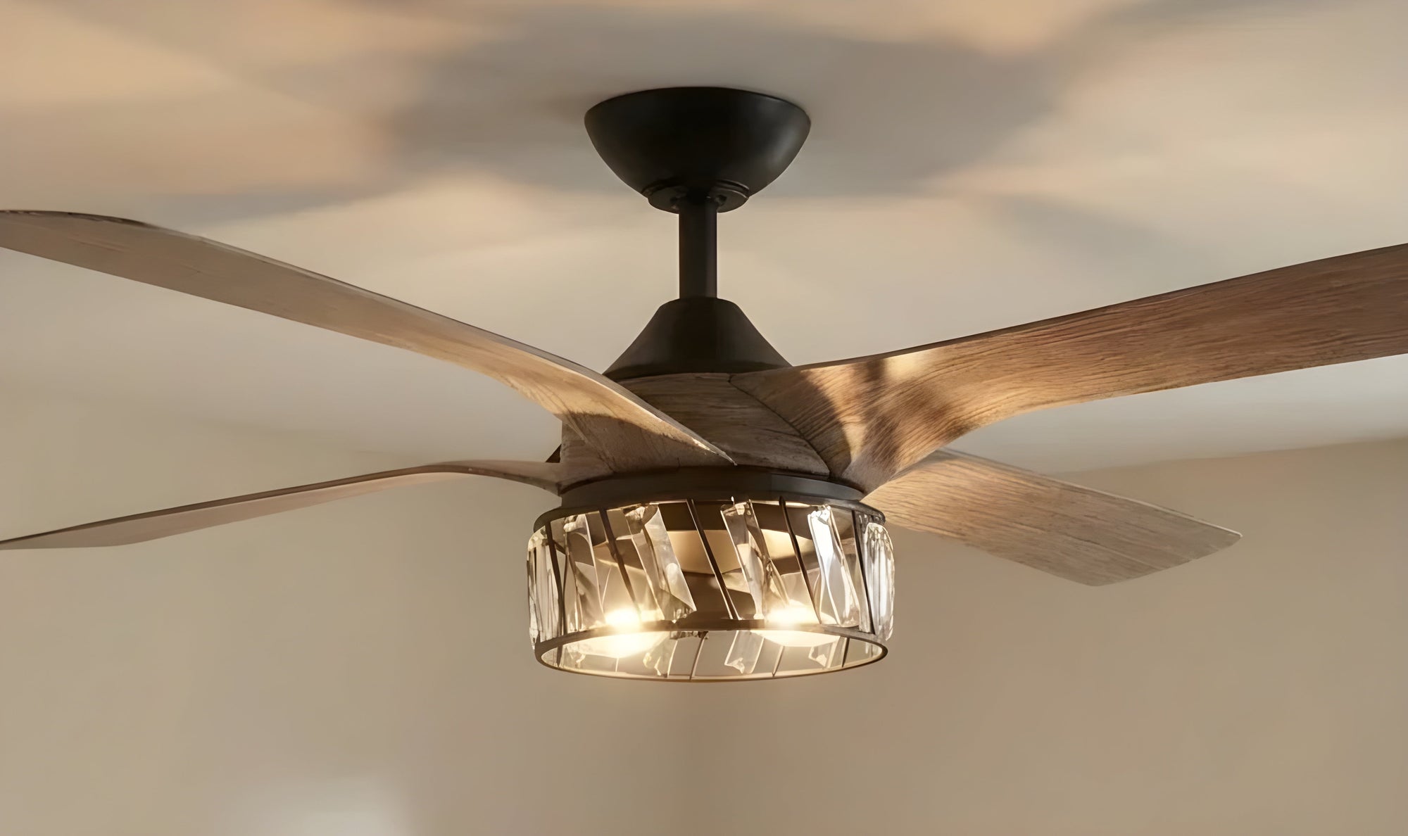 42" vs 52" Crystal Ceiling Fan: Which Size Is Better for Your Living Room? - IPLUS Lighting