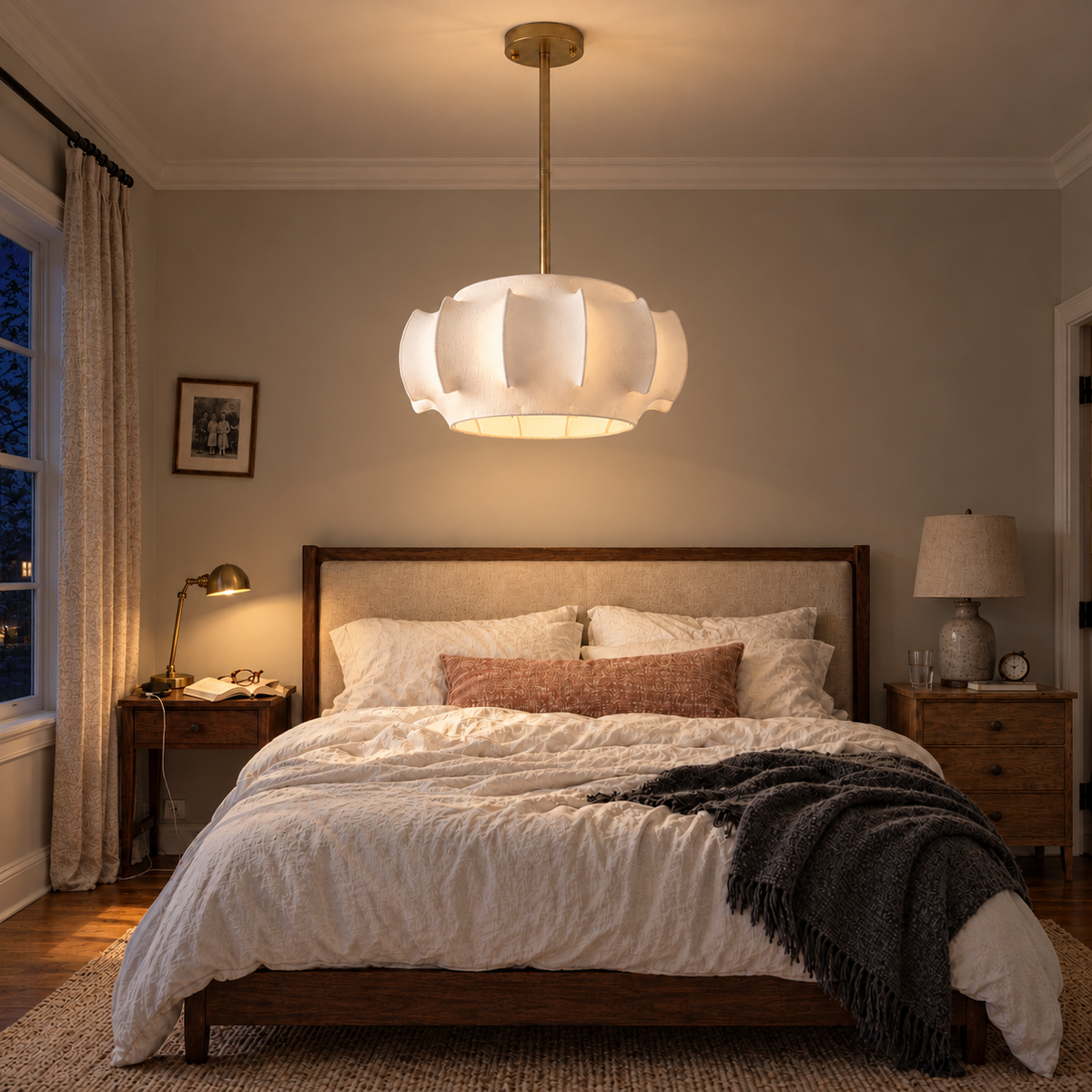 Serelle Modern Gold Pendant Light with Sculpted Shade