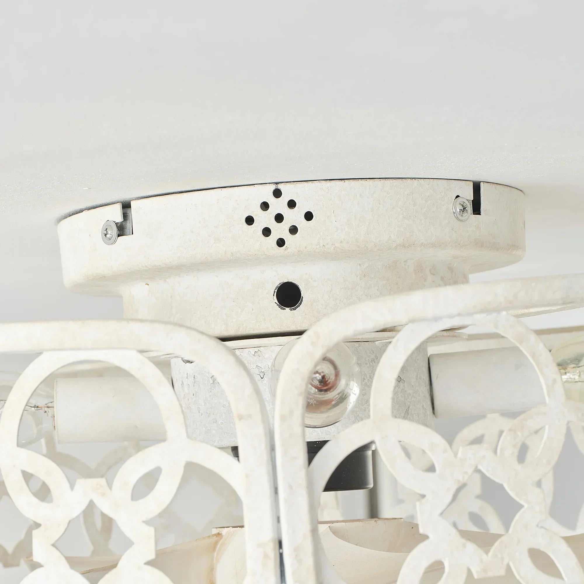 18" Leif Distressed Ceiling Fan