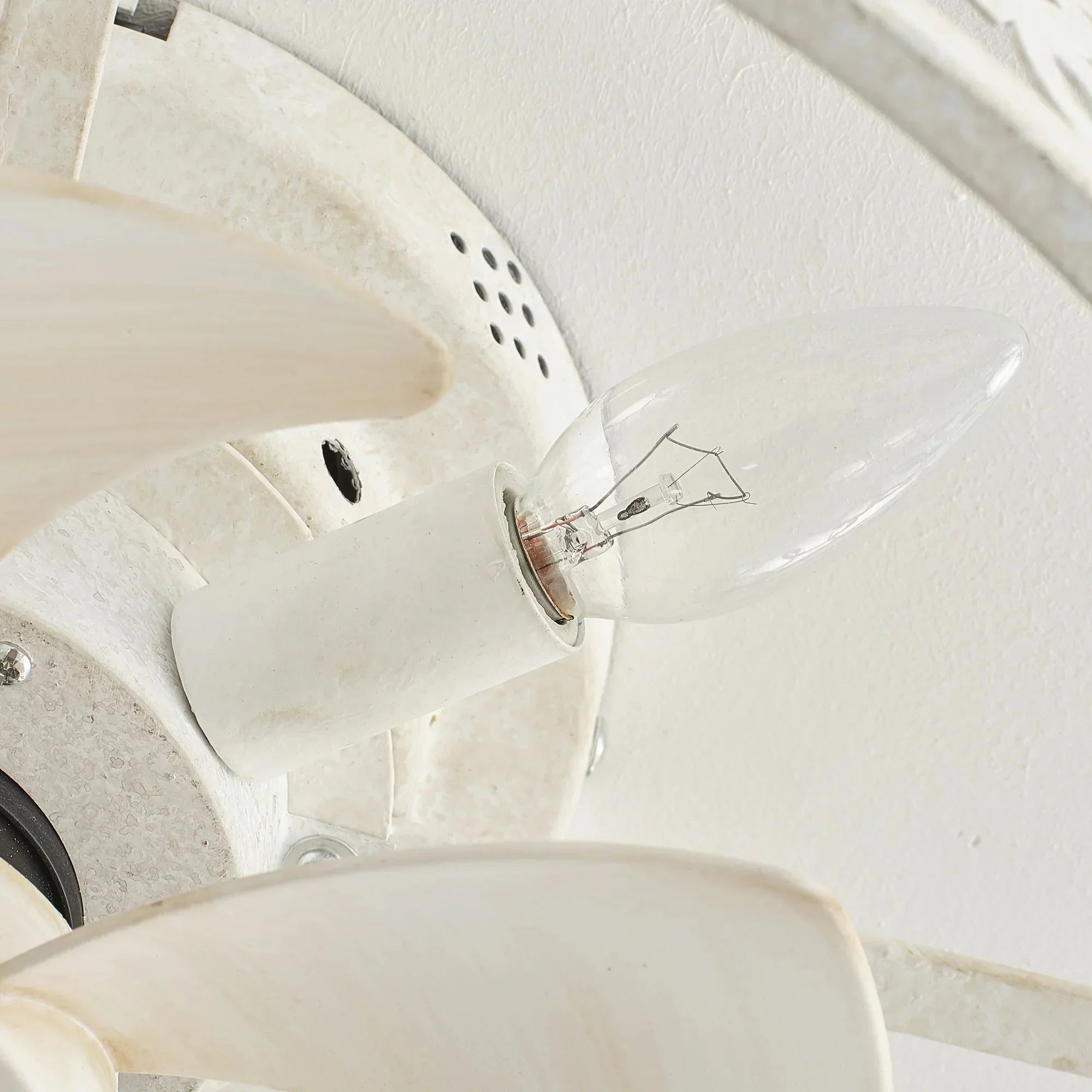 18" Leif Distressed Ceiling Fan