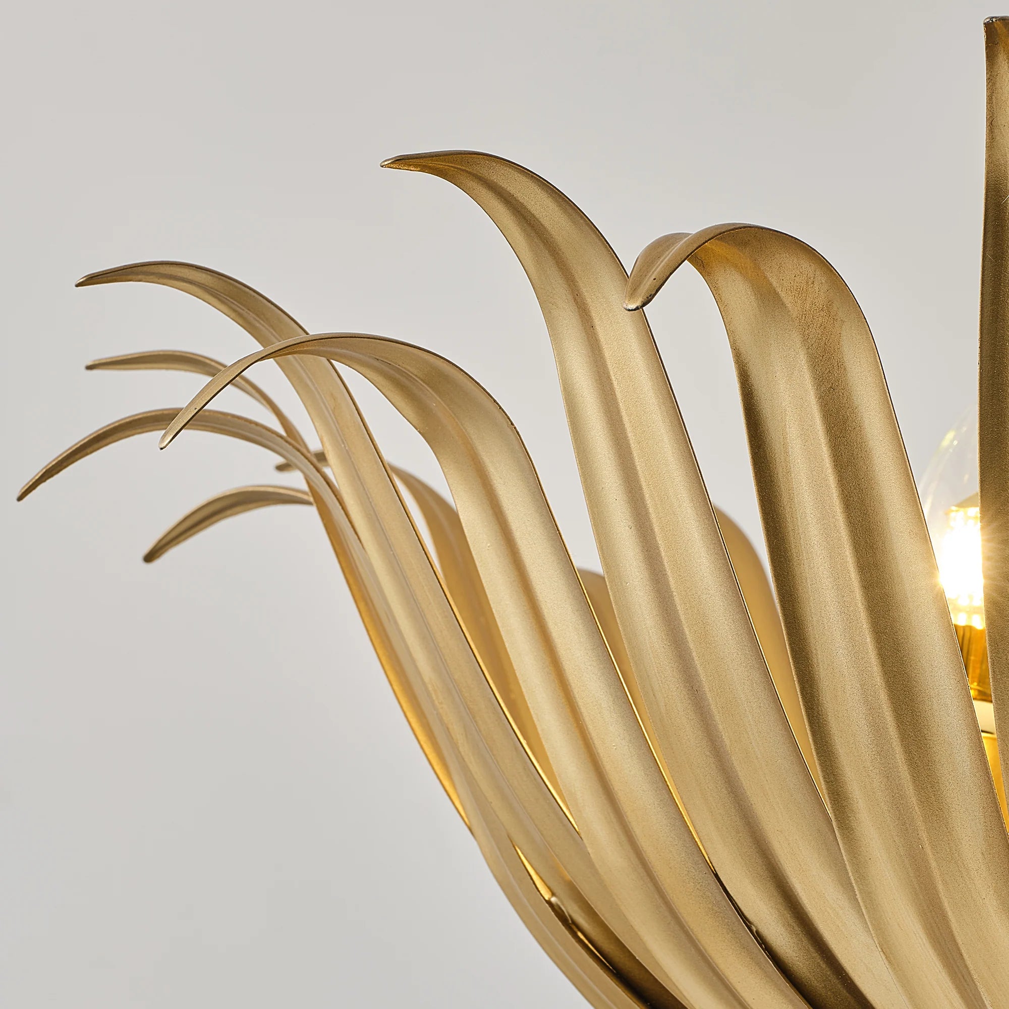 Osborn 6-Light Modern Gold Leaf Floral Chandelier