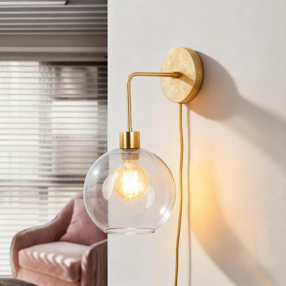 Plug-In Bend Solo 8in Globe Sconce