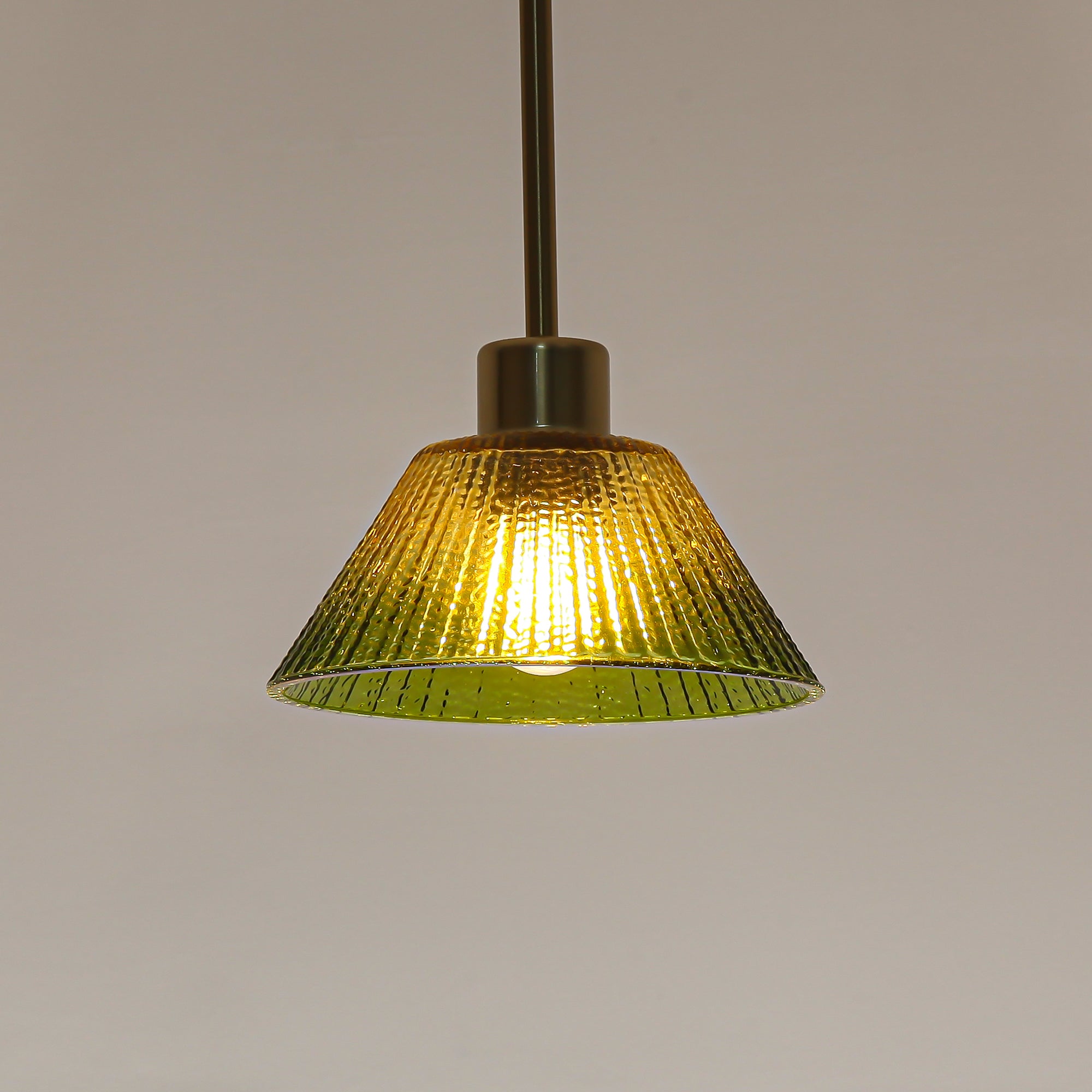 Yetta 7.5 Inch 1 Light Pendant Light