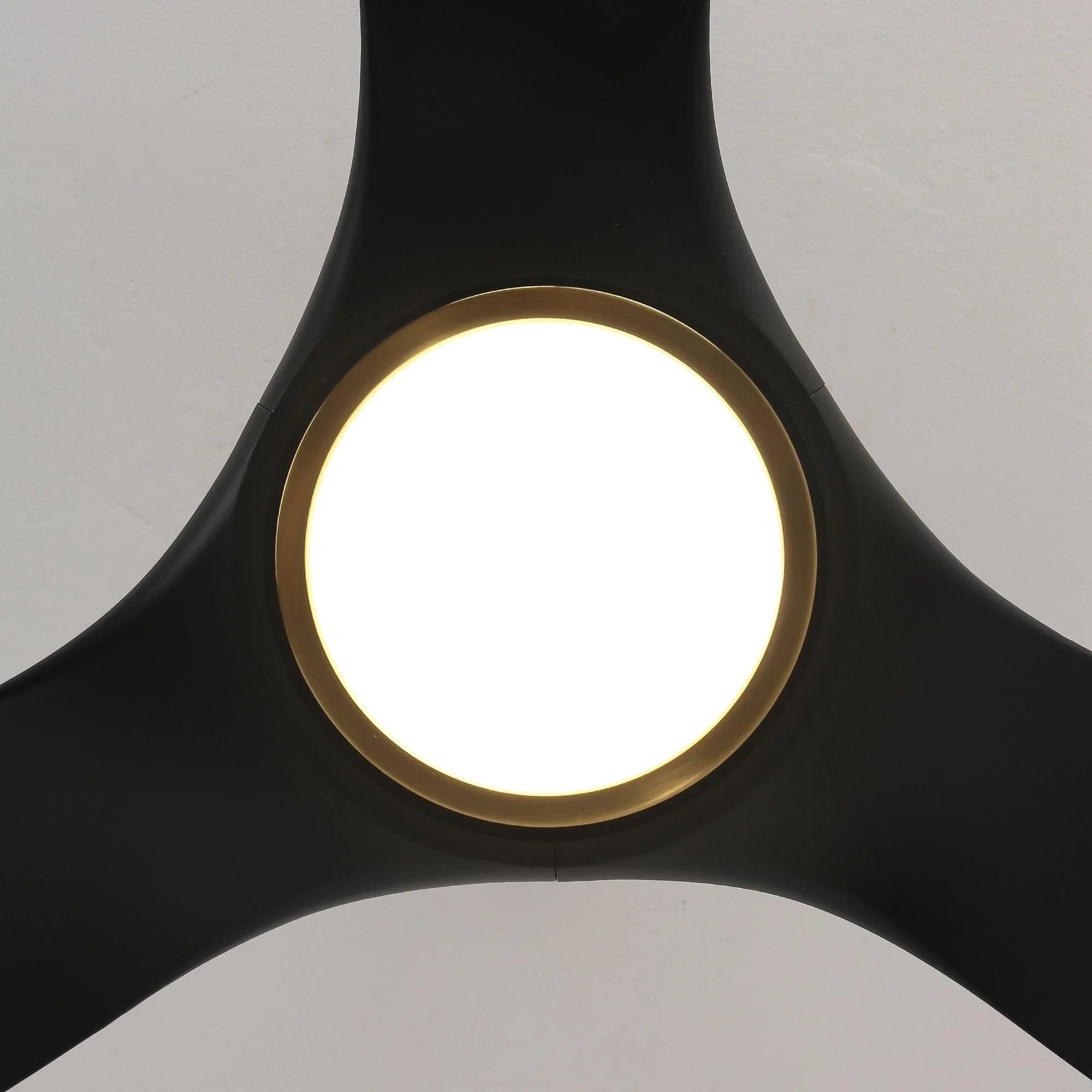 52" Aerix Modern Smart Fan