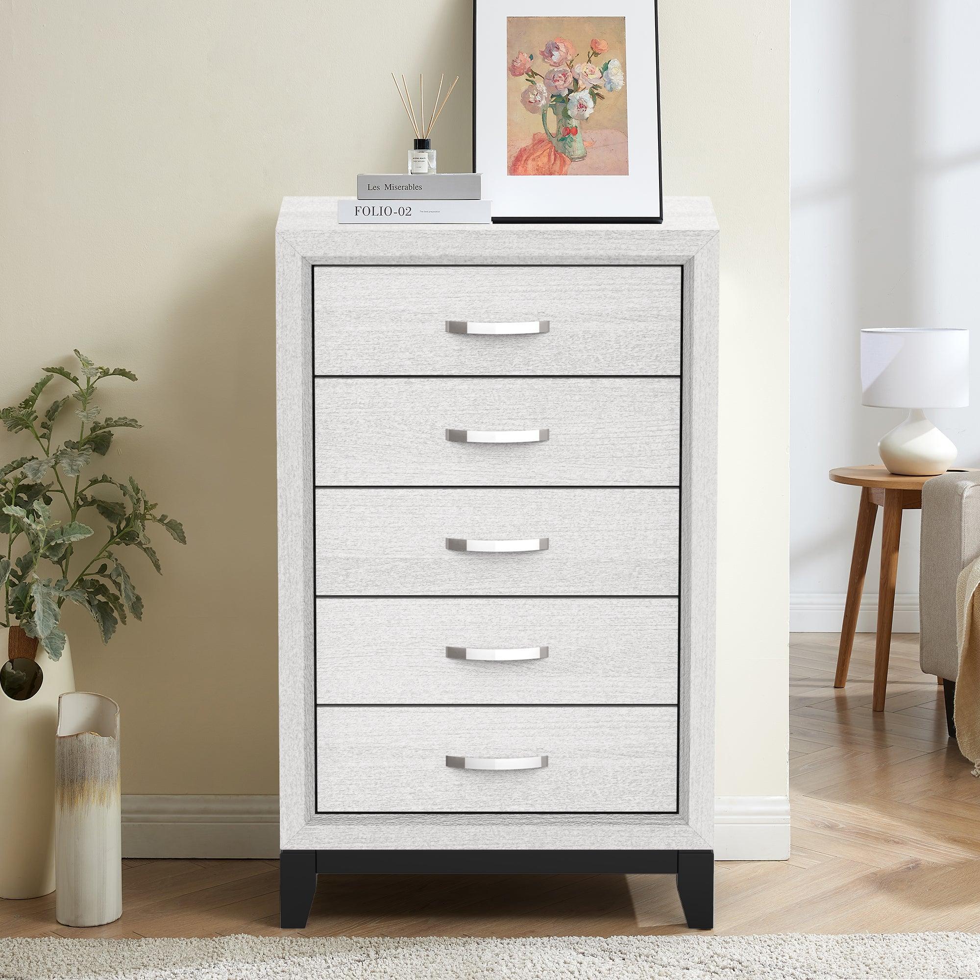 31" Bedroom Chest with 5 Drawers for Storage