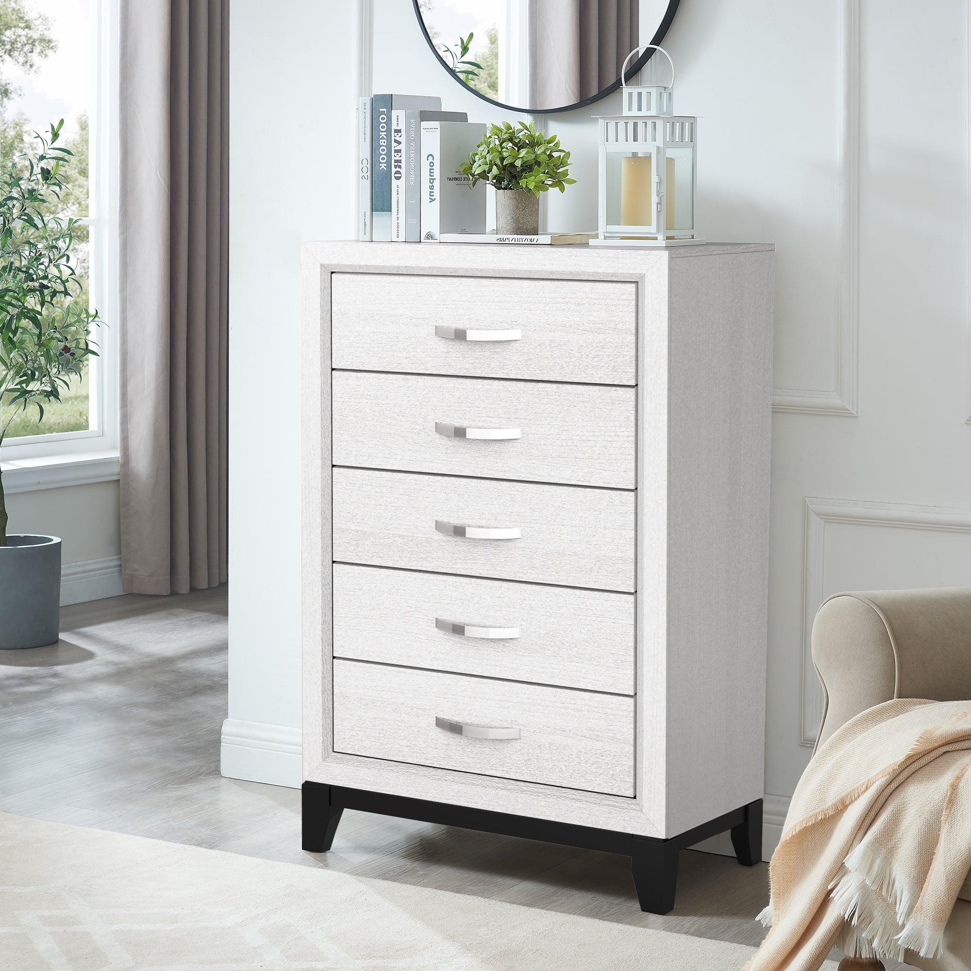 31" Bedroom Chest with 5 Drawers for Storage
