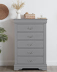Transitional 5-Drawer Dresser Chest with Classic Bracket Feet