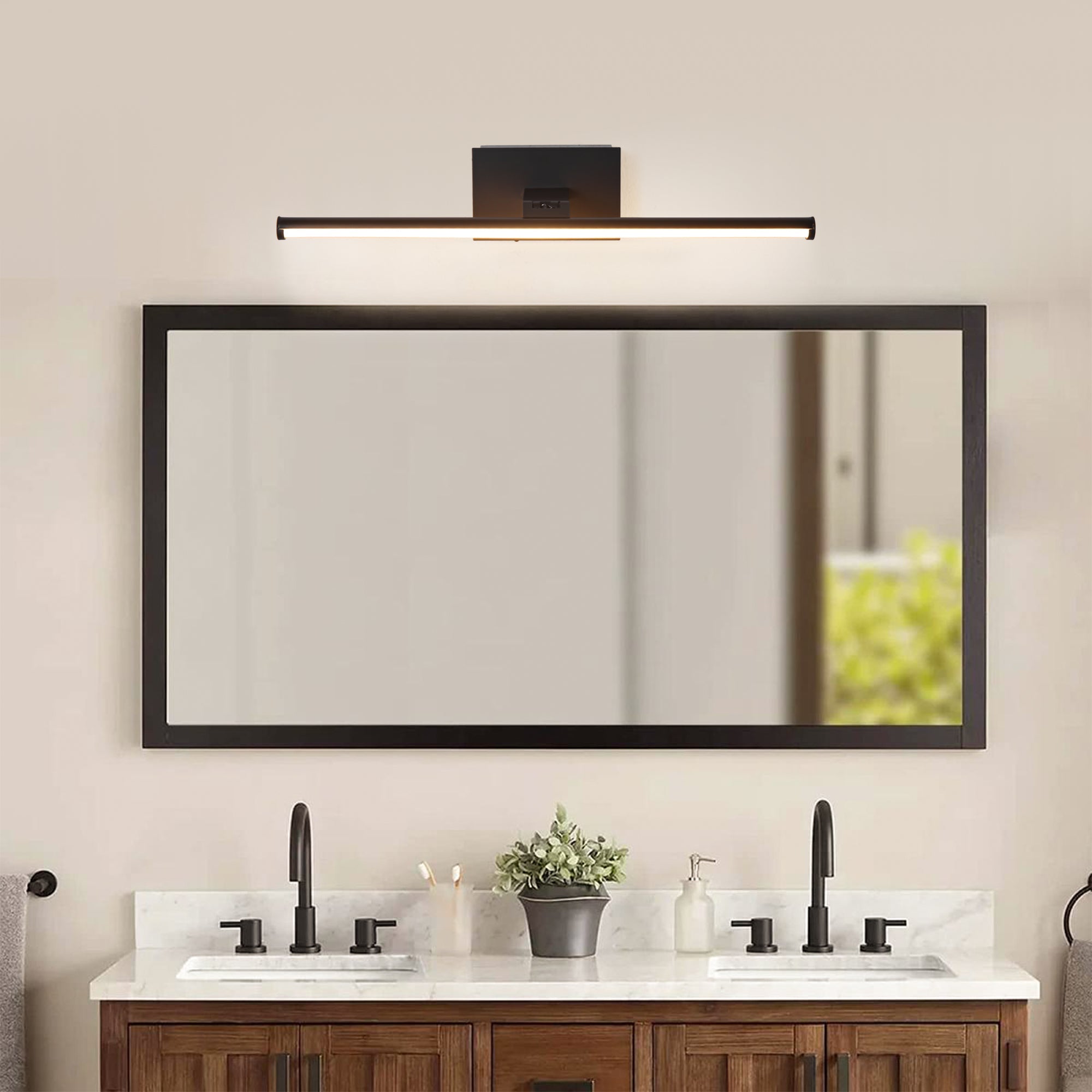 Battery Powered LED Vanity Mirror Light with Remote