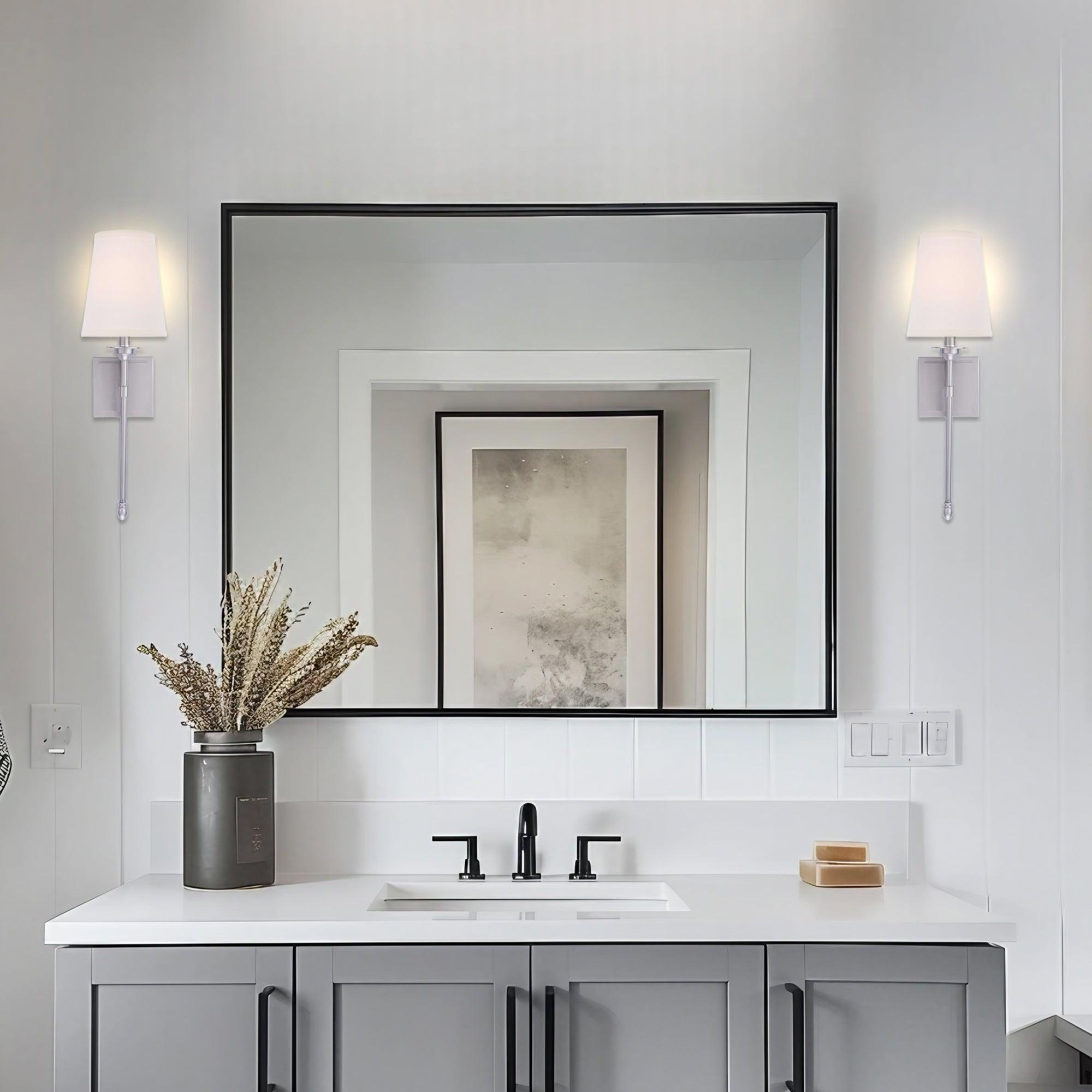 Manor Modern Traditional 1-Light Wall Sconce