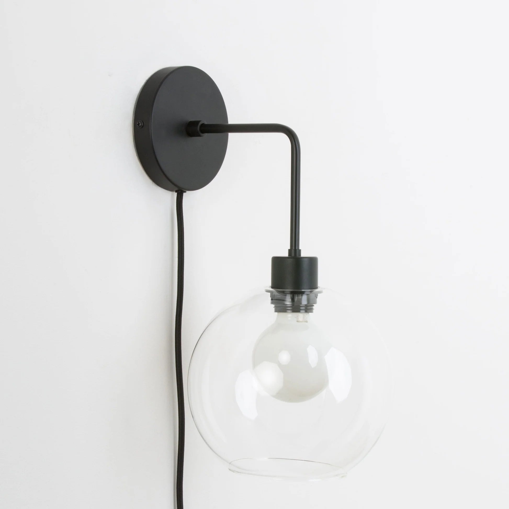 Plug-In Bend Solo 8in Globe Sconce