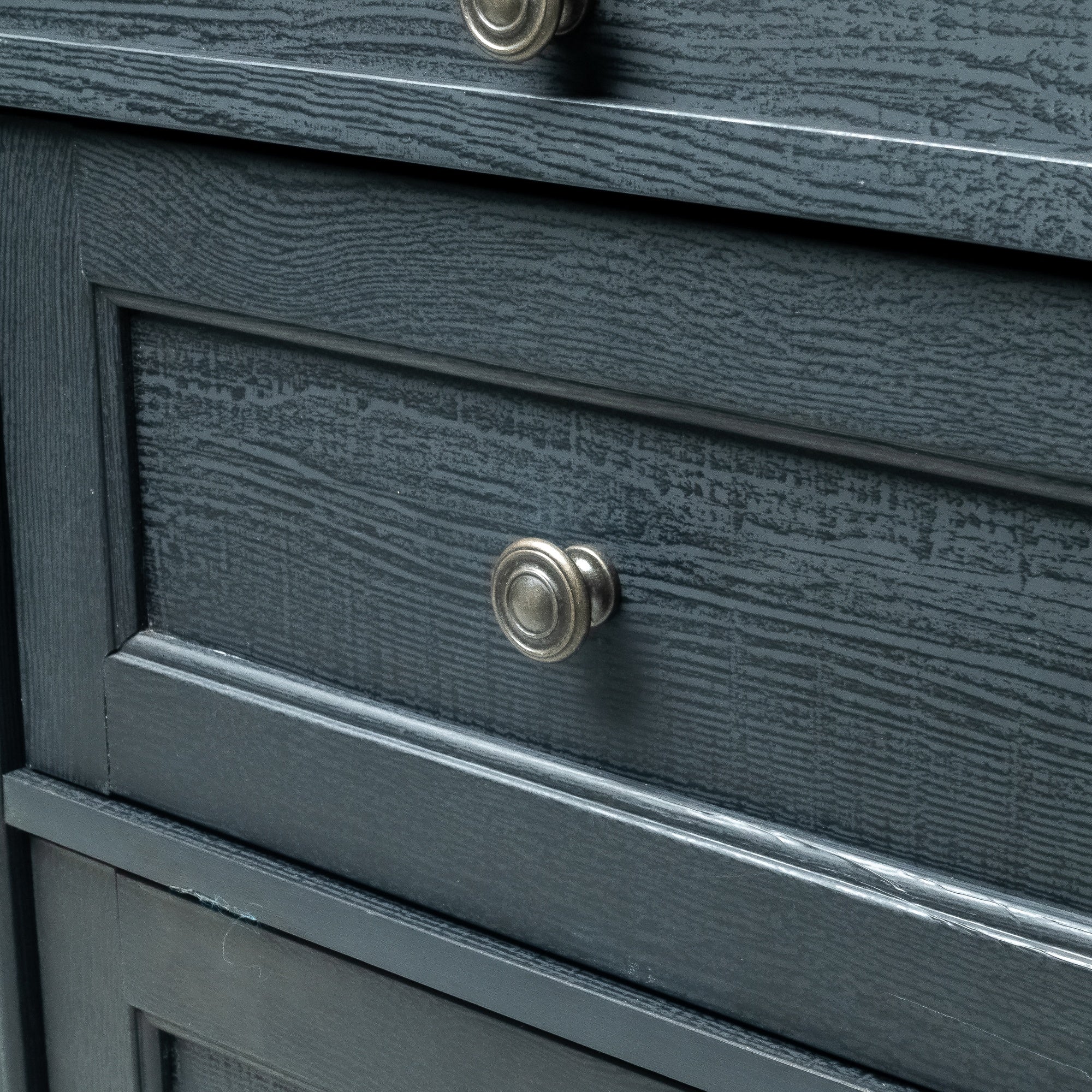 24" Transitional 3-Drawer Nightstand with Solid Wood Legs