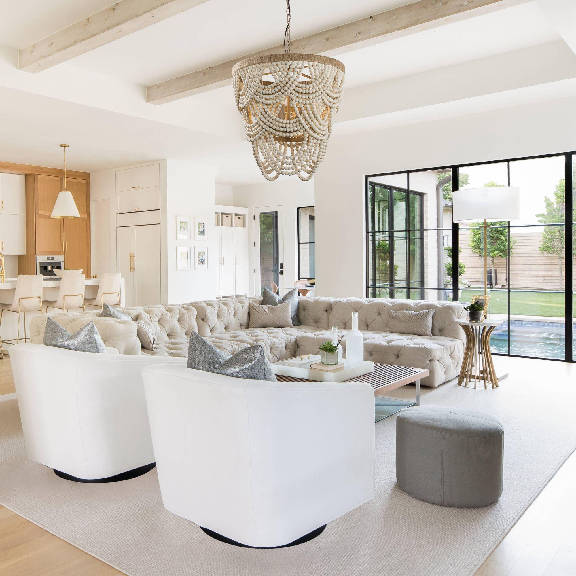 Hatfield 4-Light Bohemia Style Ombre Wood Beaded Tiered Chandelier - ParrotUncle