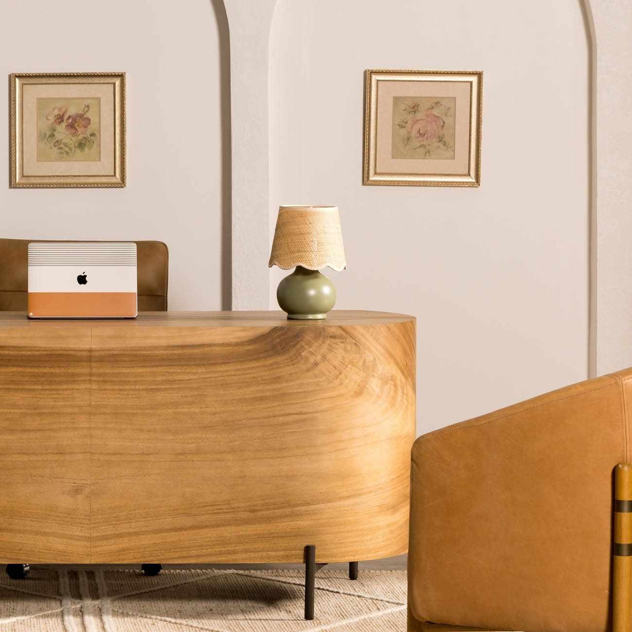 Theisseil Green Table Lamp - IPLUS Lighting