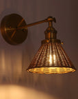 Traditional Golden 1-Light Wall Light - IPLUS Lighting